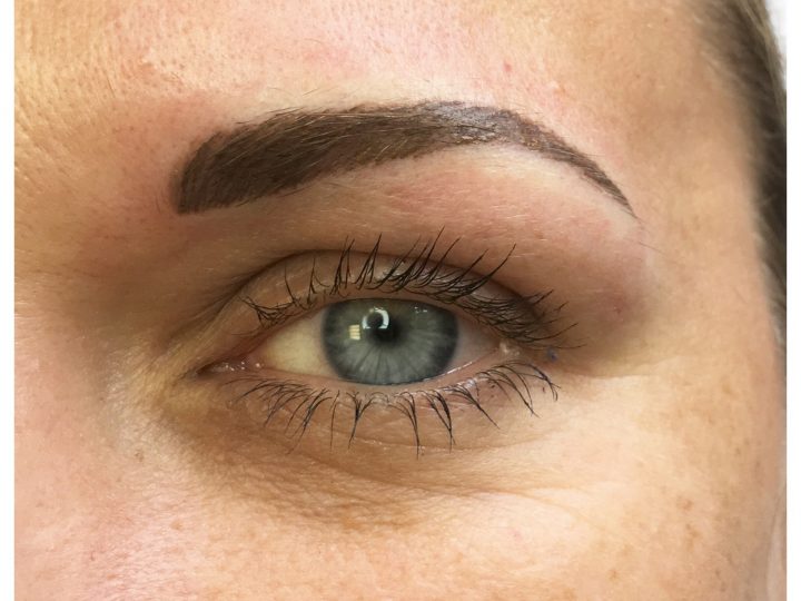 Top 5 Reasons why to get Semi permanent make up